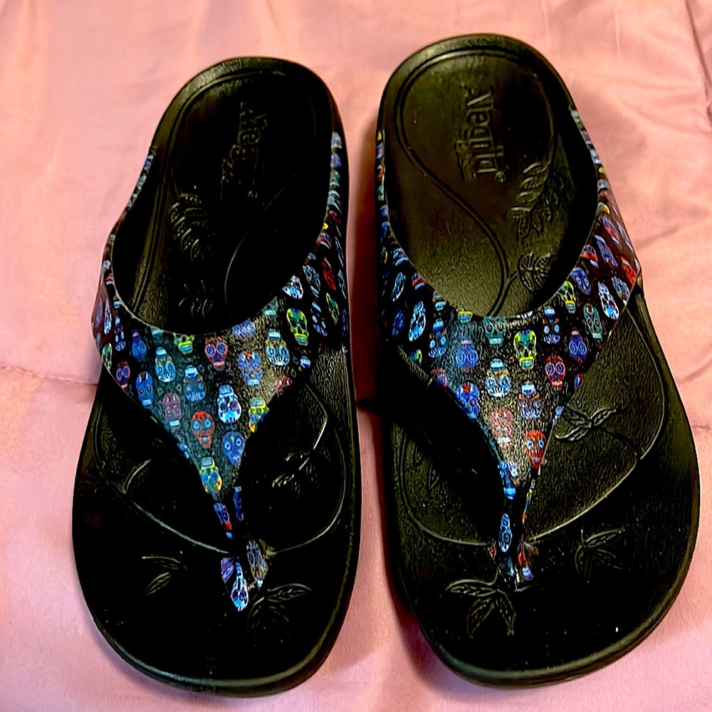 Algeria sandals